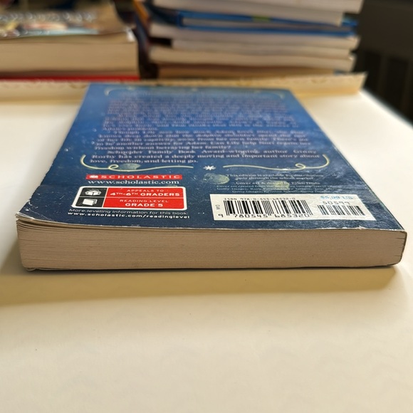 Ginny Rorby
How to Speak Dolphin Book - Picture 3 of 5